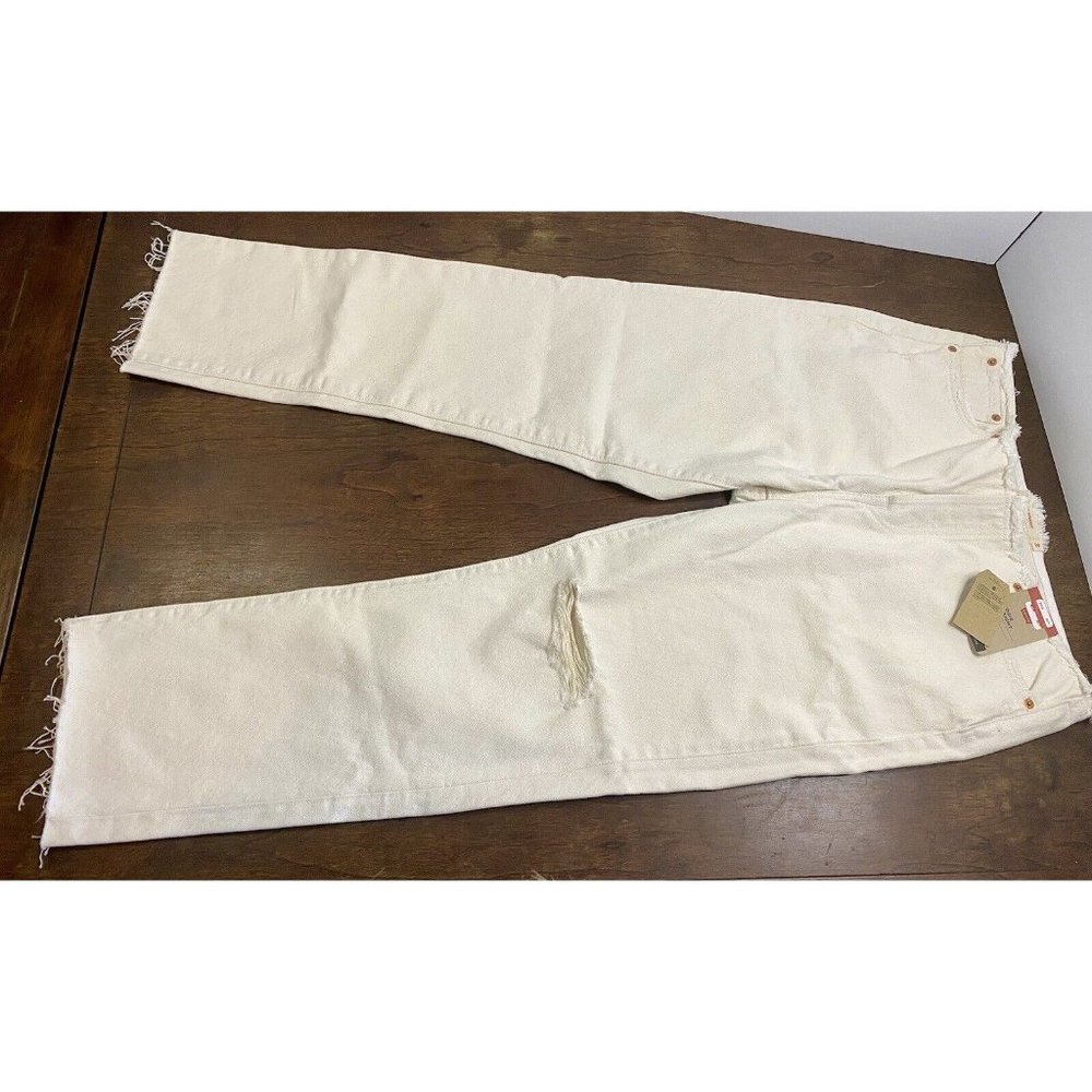 Levi's Womens Button Fly Wedgie Straight White Denim Jeans Sz 12 Short / 31 x 28